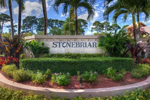 107 Augusta Ct, Jupiter, FL 33458 photo 4