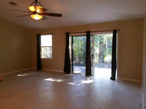 6370 Barbara St, Jupiter, FL 33458 photo 8