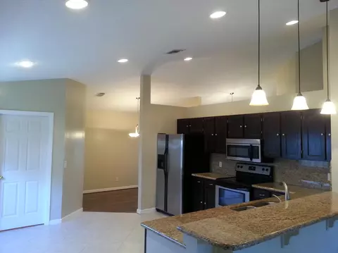 6370 Barbara St, Jupiter, FL 33458 photo 5