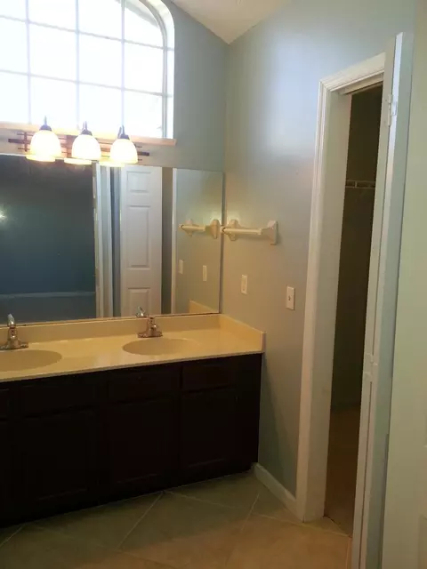 6370 Barbara St, Jupiter, FL 33458 photo 12