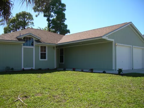 6370 Barbara St, Jupiter, FL 33458 photo 2