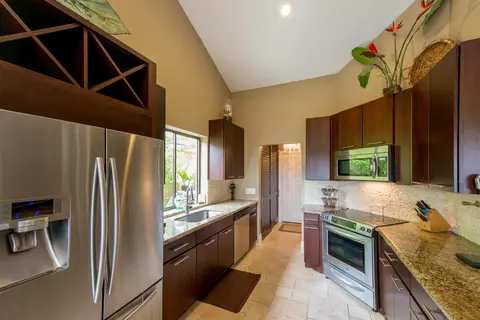 303 Ridge Rd, Jupiter, FL 33477 photo 4