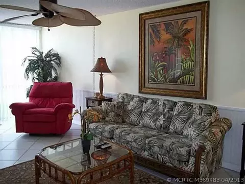 7646 Solimar Cir, Boca Raton, FL 33433 photo 2
