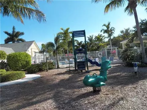 7646 Solimar Cir, Boca Raton, FL 33433 photo 15