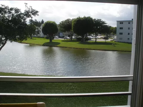 2064 Cornwall #D, Boca Raton, FL 33434 photo 13