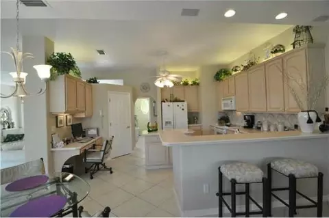 13 SE Turtle Creek Dr, Jupiter, FL 33469 photo 9