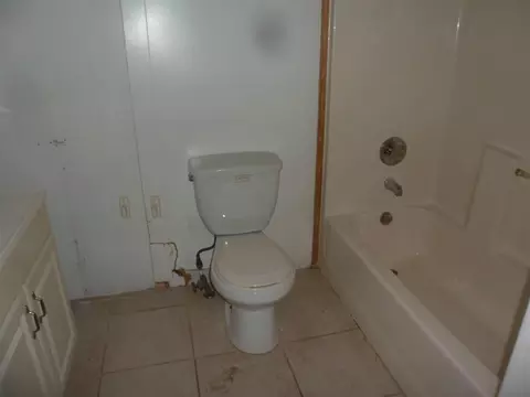 2185 SW University St, Stuart, FL 34997 photo 9