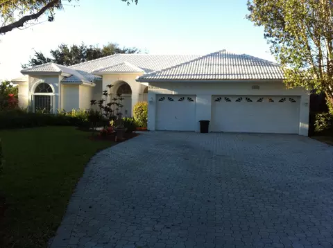 436 Oriole Cir, Jupiter, FL 33458 photo 1