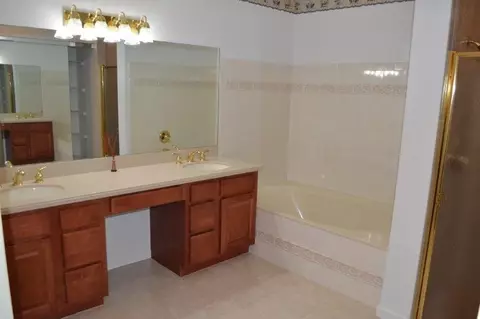 105 Half Moon Cir #D, Jupiter, FL 33458 photo 20