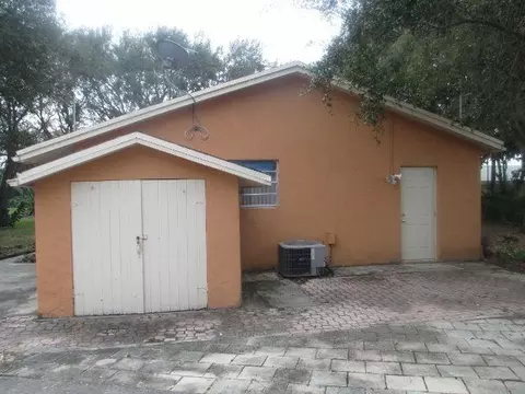 19881 Mona Rd, Jupiter, FL 33469 photo 3