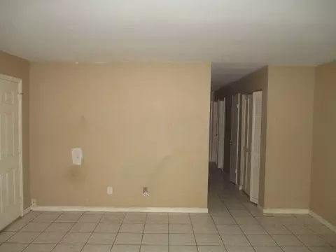 19881 Mona Rd, Jupiter, FL 33469 photo 10