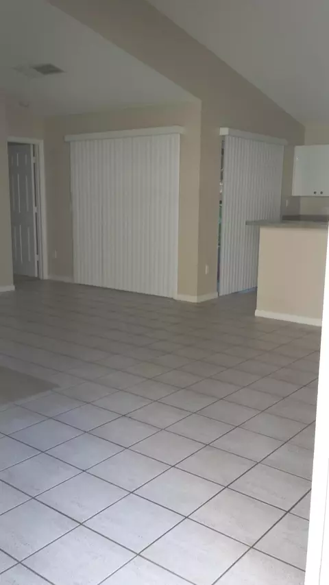 5828 Eagle Cay Ter, Coconut Creek, FL 33073 photo 3