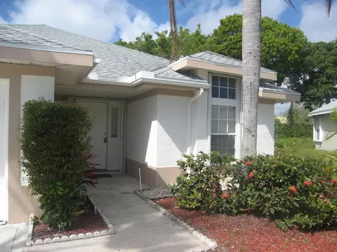 6 Heather Trace Dr, Boynton Beach, FL 33436 photo 4