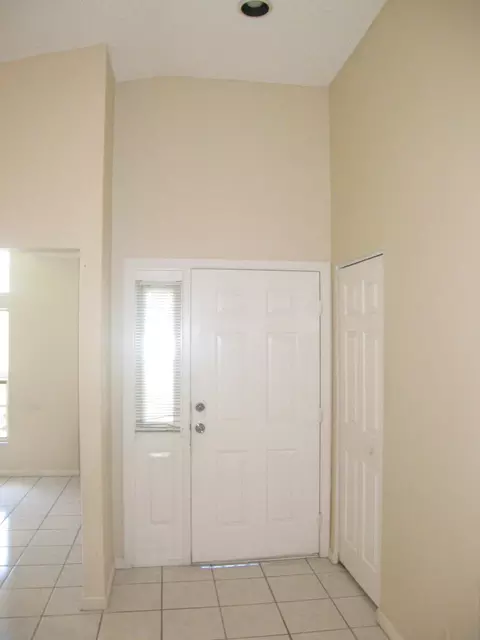 6 Heather Trace Dr, Boynton Beach, FL 33436 photo 6