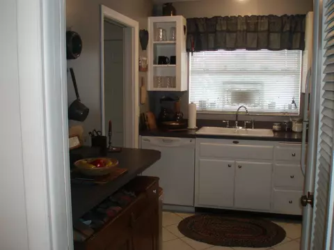 91 Willow Rd #203, Tequesta, FL 33469 photo 9