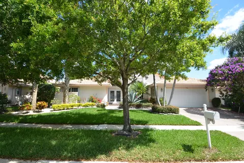 7182 Falls Rd E, Boynton Beach, FL 33437 photo 2