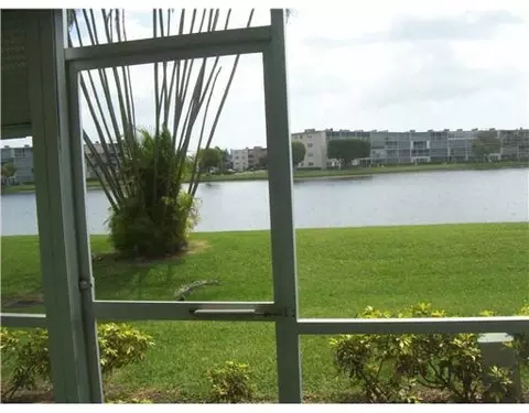 1027 Exeter B, Boca Raton, FL 33434 photo 11
