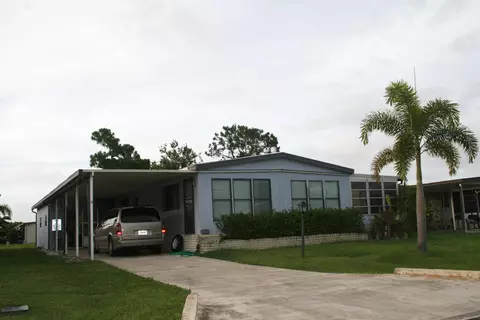 2687 SW Monarch Trl, Stuart, FL 34997 photo 1