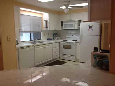 2687 SW Monarch Trl, Stuart, FL 34997 photo 3