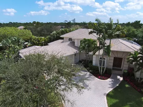 19219 Tamara Ln, Jupiter, FL 33458 photo 1