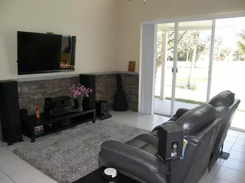 3370 Greenview Ter E, Margate, FL 33063 photo 13