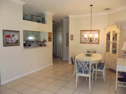 6901 SE Warwick Ln, Stuart, FL 34997 photo 10
