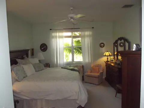 6901 SE Warwick Ln, Stuart, FL 34997 photo 13