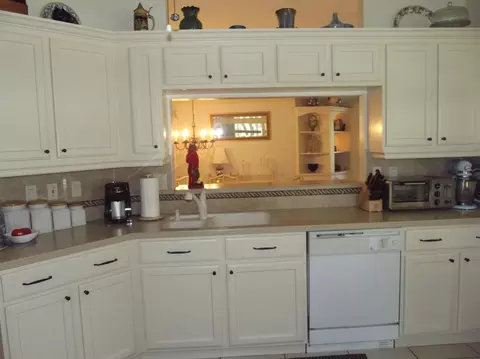 6901 SE Warwick Ln, Stuart, FL 34997 photo 5