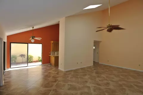 151 Sand Pine Dr, Jupiter, FL 33477 photo 2