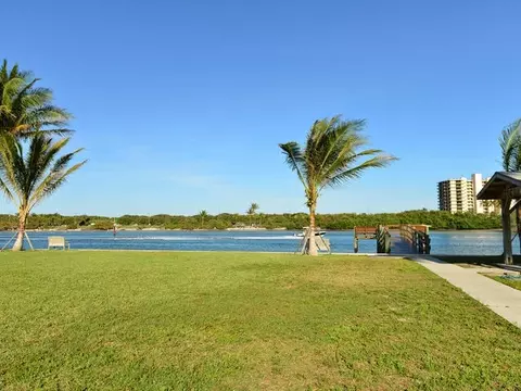 3218 Cove Rd, Jupiter, FL 33477 photo 11