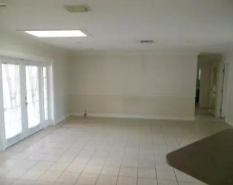 5056 SE Manatee Ter, Stuart, FL 34997 photo 4
