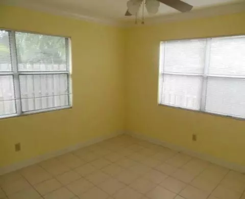 5056 SE Manatee Ter, Stuart, FL 34997 photo 3