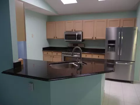 128 Spoonbill Ct, Jupiter, FL 33458 photo 9