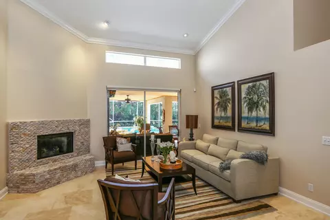 141 Helios Dr, Jupiter, FL 33477 photo 9
