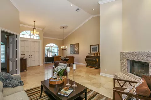 141 Helios Dr, Jupiter, FL 33477 photo 8