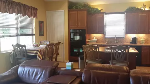 1352 SE Fleming Way, Stuart, FL 34997 photo 4