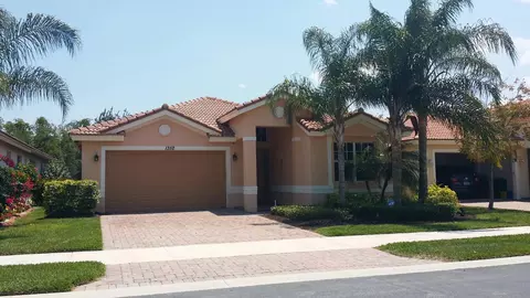 1352 SE Fleming Way, Stuart, FL 34997 photo 1