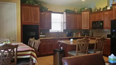 1352 SE Fleming Way, Stuart, FL 34997 photo 2