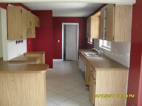 1797 SE Harrison St, Stuart, FL 34997 photo 5