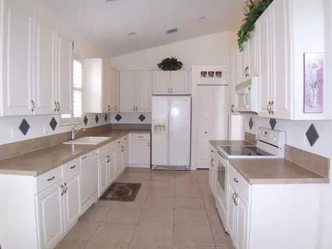 2787 SE Stonebriar Way, Stuart, FL 34997 photo 8