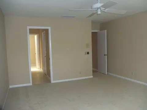 16957 Freshwind Cir, Jupiter, FL 33477 photo 9