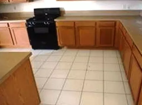 2388 SE Harrison St, Stuart, FL 34997 photo 4