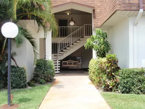950 S Kanner Hwy, Stuart, FL 34994 photo 1