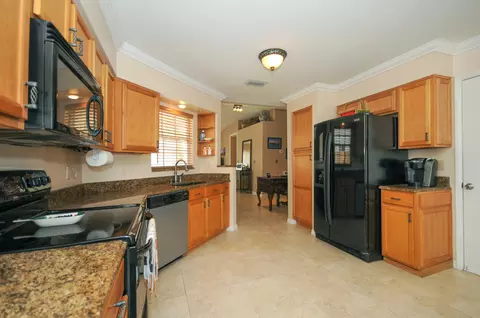 1227 Ute St, Jupiter, FL 33458 photo 6