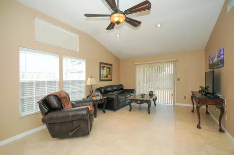 1227 Ute St, Jupiter, FL 33458 photo 2