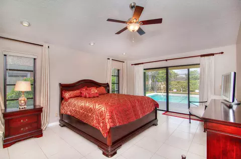 111 Pegasus Dr, Jupiter, FL 33477 photo 12