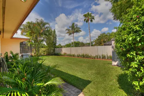 111 Pegasus Dr, Jupiter, FL 33477 photo 43
