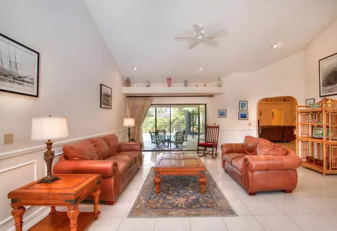 111 Pegasus Dr, Jupiter, FL 33477 photo 7
