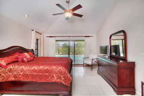111 Pegasus Dr, Jupiter, FL 33477 photo 13