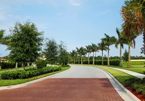 135 Manor Cir, Jupiter, FL 33458 photo 21